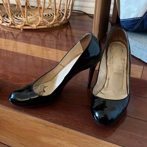 Loved Christian Louboutin pantent leather heels